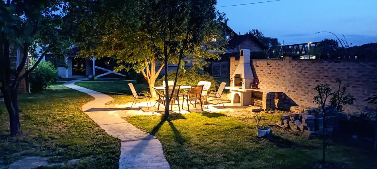Apartments Osijek By The River 외부 사진